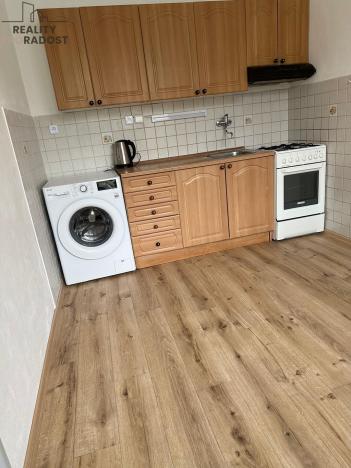 Prodej bytu 3+1, Teplice, Hlávkova, 55 m2