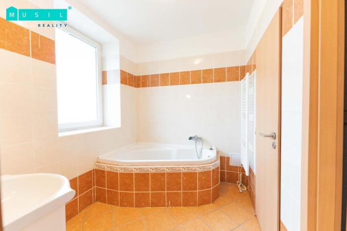 Prodej bytu 2+kk, Šumperk, 17. listopadu, 48 m2