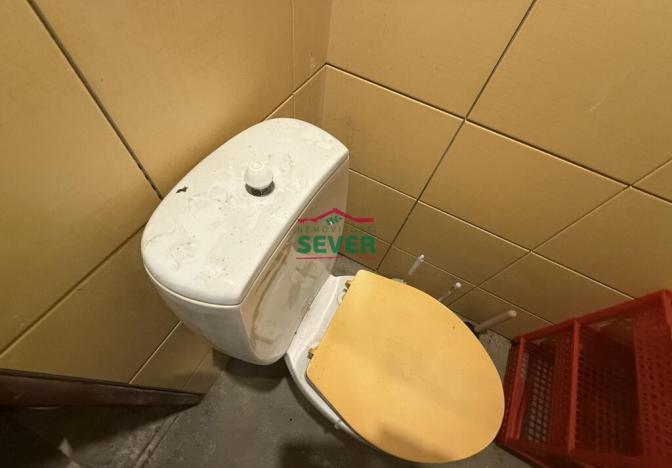 Prodej skladu, Teplice, Lounská, 150 m2