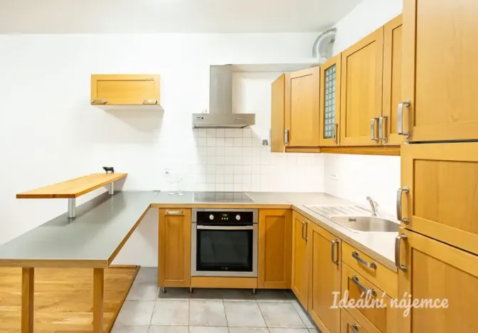 Pronájem bytu 1+kk, Praha - Letňany, Kostomlatská, 49 m2