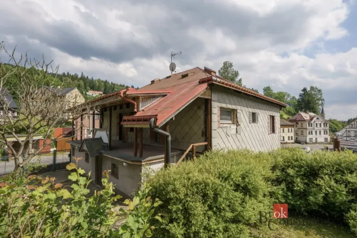 Prodej rodinného domu, Janov nad Nisou, 200 m2