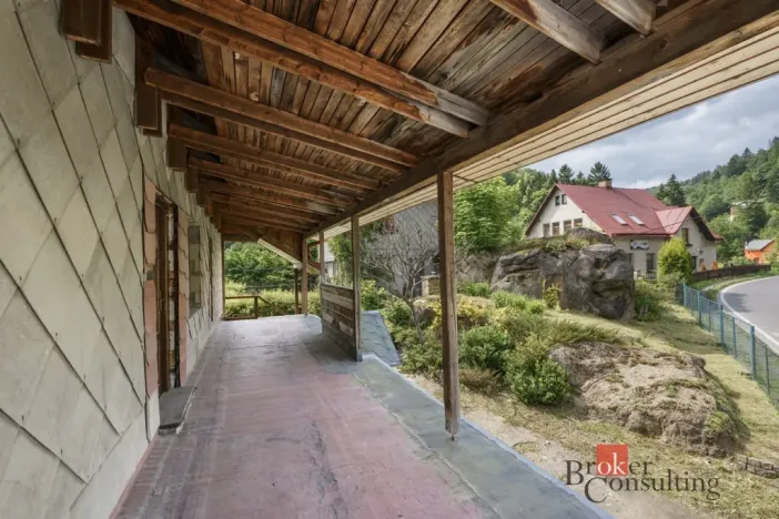 Prodej rodinného domu, Janov nad Nisou, 200 m2