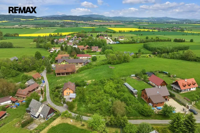 Prodej pozemku pro bydlení, Podhradí, 3399 m2