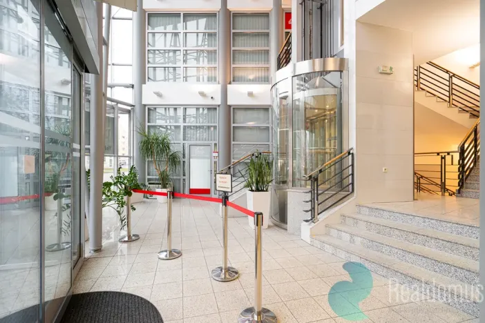 Pronájem kanceláře, České Budějovice, Pražská tř., 120 m2