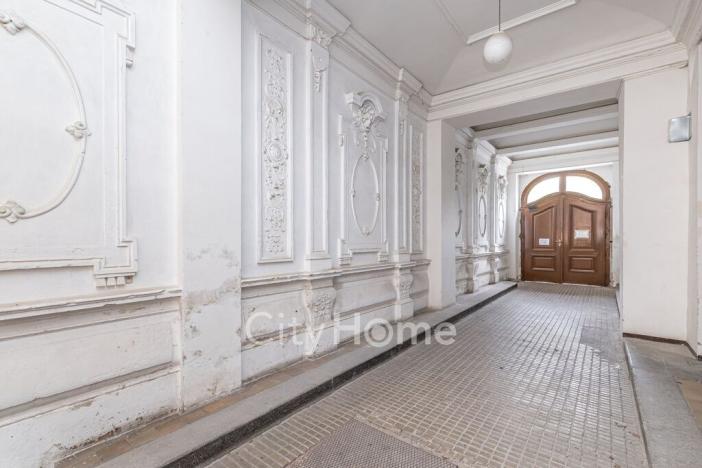 Prodej - jiné, Praha - Karlín, Karlínské náměstí, 450 m2