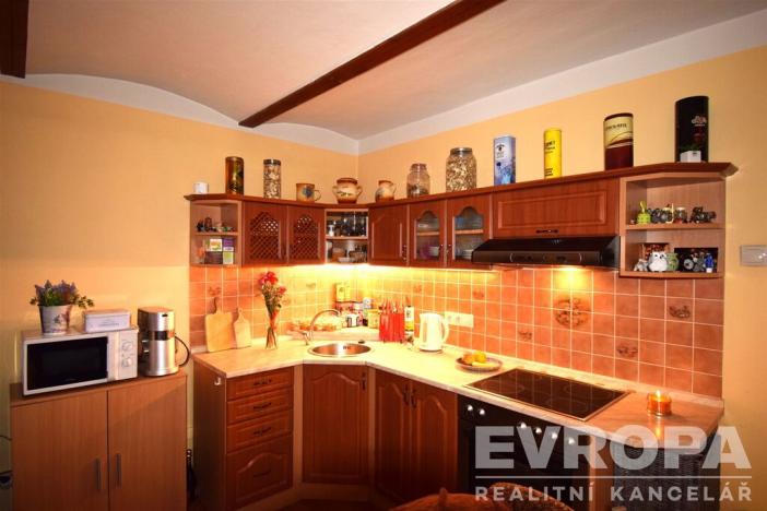 Prodej rodinného domu, Veltruby, Polní, 120 m2