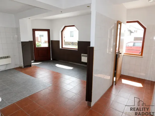 Pronájem obchodního prostoru, Hodonín, Brandlova, 30 m2