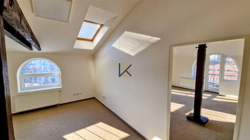 Pronájem kanceláře, Praha - Smíchov, Nádražní, 51 m2