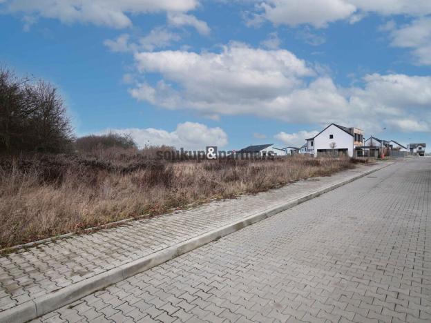 Prodej pozemku pro bydlení, Horoměřice, K Menhiru, 1636 m2