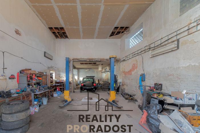 Prodej komerční nemovitosti, Archlebov, 1115 m2