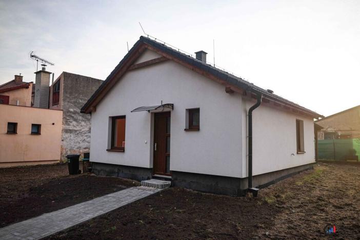 Pronájem rodinného domu, Pardubice - Studánka, Lesní, 60 m2