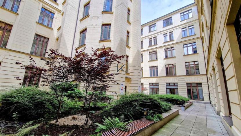 Pronájem obchodního prostoru, Praha - Nové Město, Spálená, 156 m2