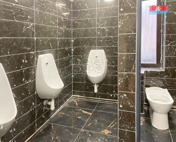 Pronájem restaurace, Hlinsko, Poděbradovo náměstí, 350 m2