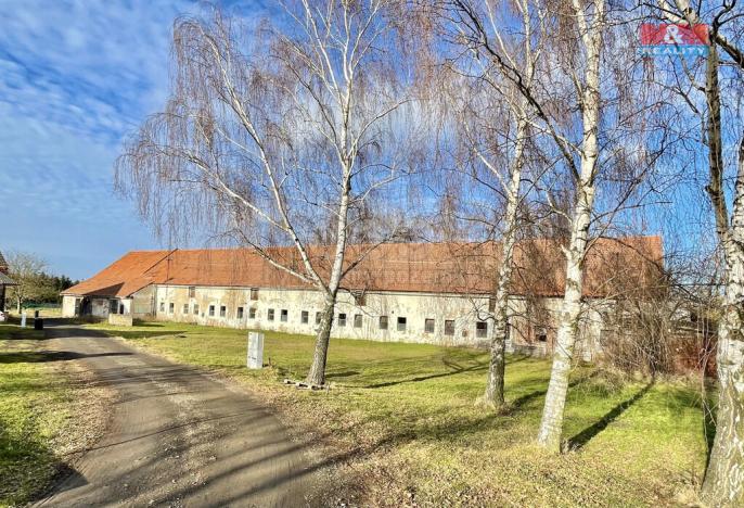 Prodej zemědělského objektu, Dolní Chvatliny - Mančice, 1700 m2