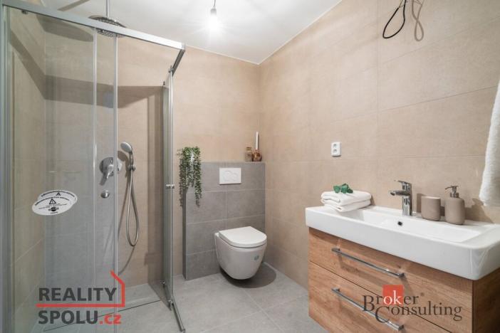 Prodej rodinného domu, Lovčice, 164 m2