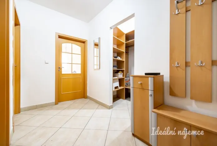 Pronájem bytu 2+kk, Praha - Vršovice, Přípotoční, 60 m2