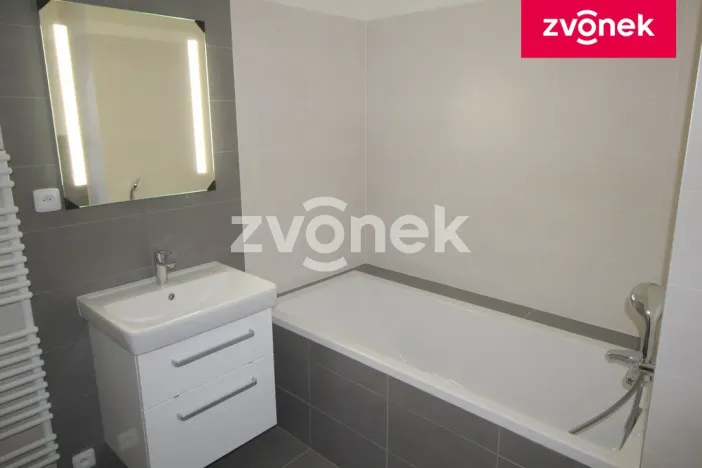 Pronájem bytu 2+kk, Zlín - Malenovice, třída Svobody, 64 m2