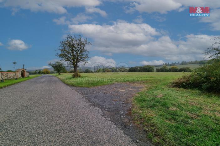 Prodej pozemku pro bydlení, Valeč, Podbořanská, 1556 m2