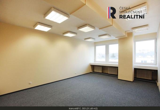 Pronájem kanceláře, Zlín, Kvítková, 18 m2