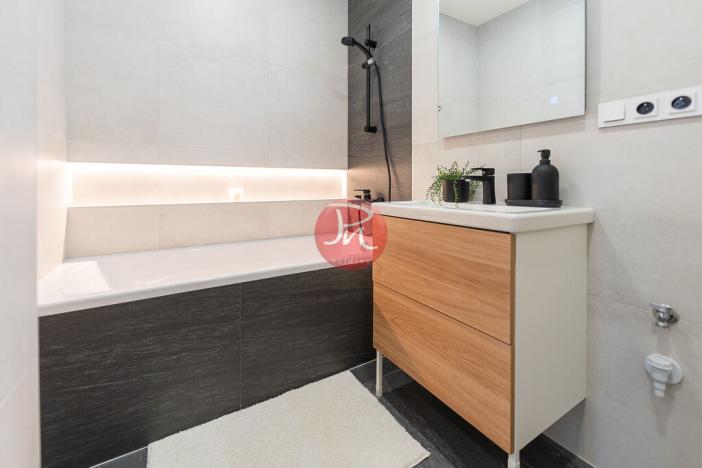 Prodej bytu 3+kk, Ostrava, Podroužkova, 70 m2