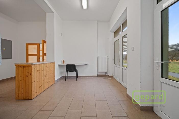 Prodej obchodního prostoru, Dolní Kalná, 300 m2