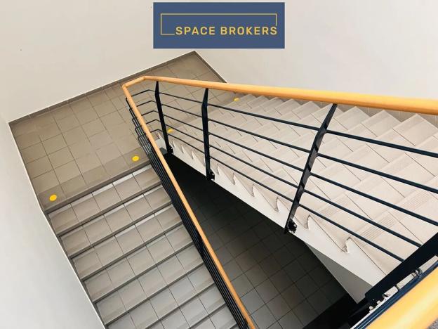 Pronájem skladu, Praha, 1290 m2