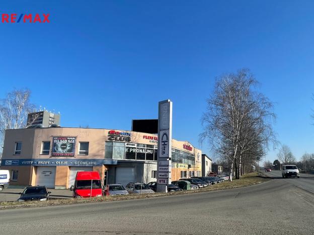 Pronájem obchodního prostoru, Havířov, Železničářů, 400 m2