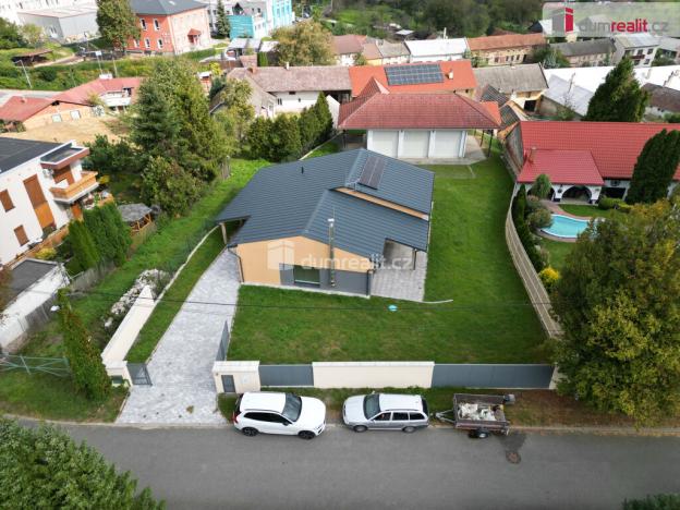 Prodej rodinného domu, Tečovice, 250 m2