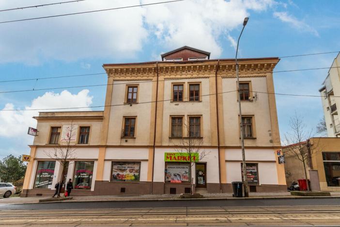 Prodej restaurace, Liberec - Liberec III-Jeřáb, 1. máje, 108 m2