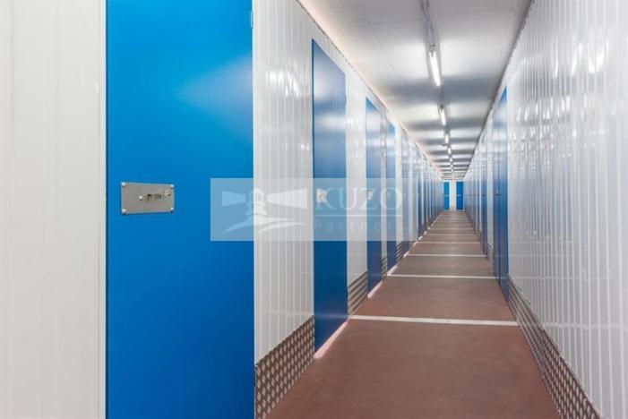 Pronájem skladu, Praha - Vysočany, Pešlova, 2 m2