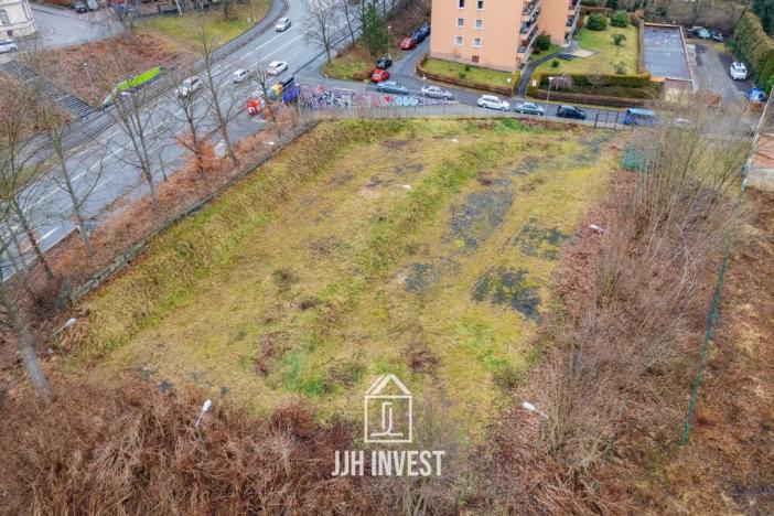 Pronájem komerčního pozemku, Liberec, Zeyerova, 3942 m2