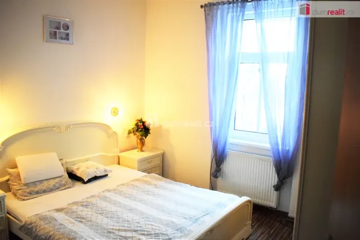 Prodej bytu 2+kk, Karlovy Vary - Dvory, Chebská, 51 m2