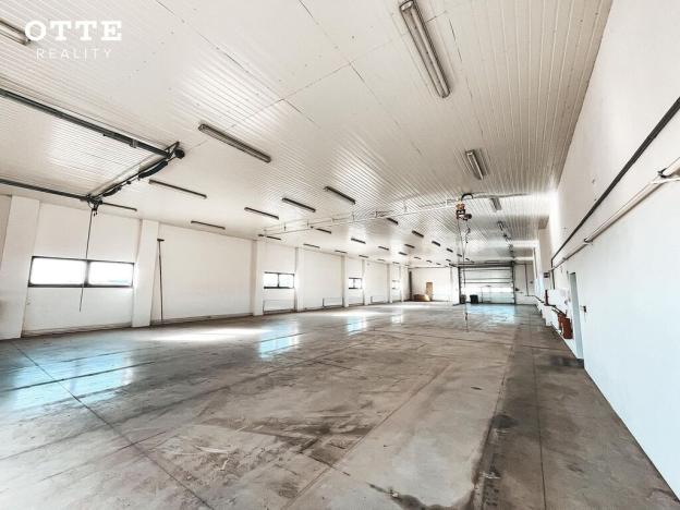 Prodej výrobních prostor, Dobřany - Šlovice, 775 m2