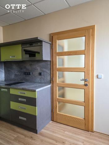 Prodej výrobních prostor, Dobřany - Šlovice, 775 m2