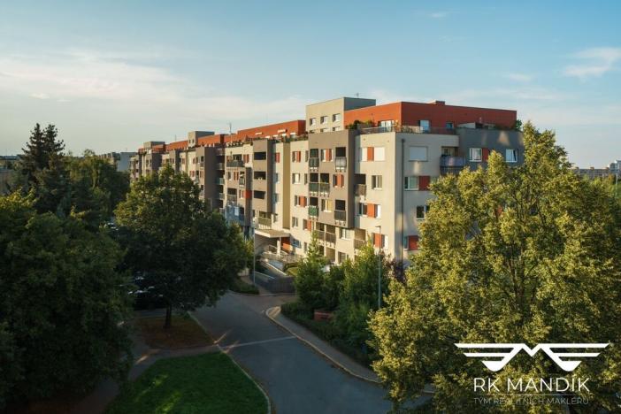 Pronájem bytu 2+kk, Praha - Prosek, Kytlická, 62 m2