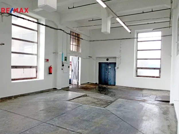 Pronájem skladu, Doudleby nad Orlicí, 115 m2