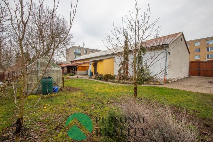 Prodej rodinného domu, Zlonice, Pippichova, 880 m2