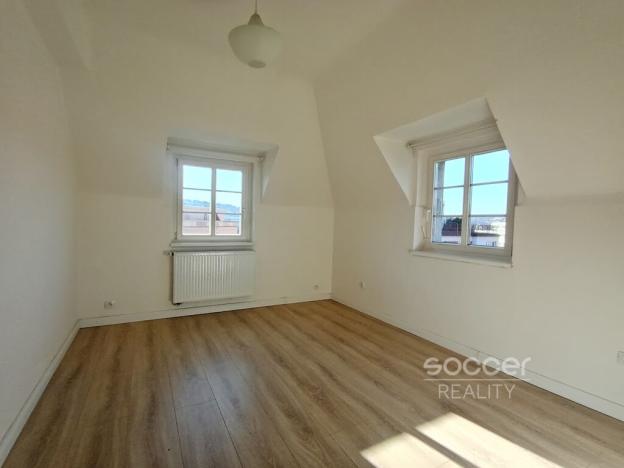 Pronájem bytu 2+1, Praha - Podolí, Pravá, 55 m2