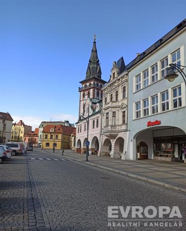 Prodej obchodního prostoru, Chomutov, náměstí 1. Máje, 956 m2