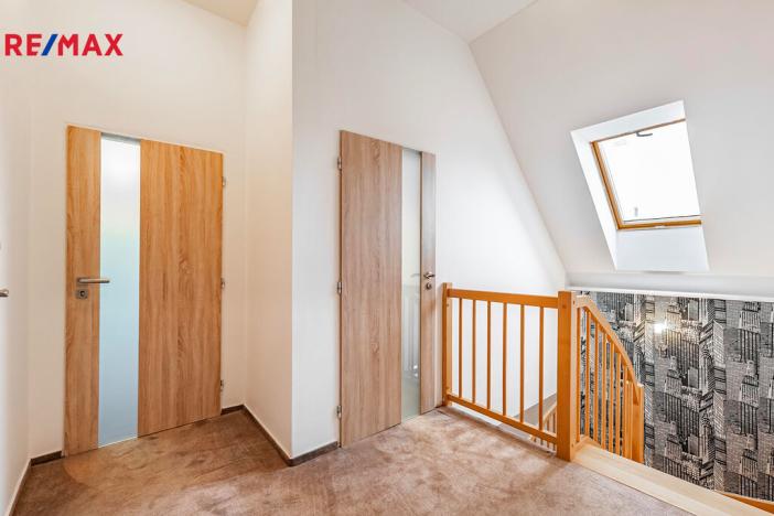 Prodej rodinného domu, Černošice, Měsíční, 323 m2