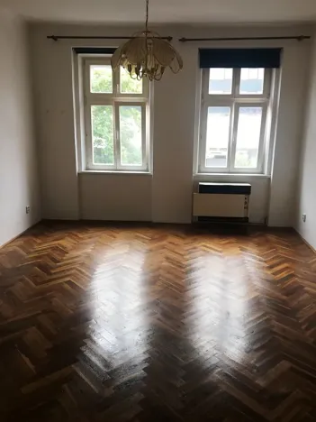 Pronájem bytu 1+kk, Praha - Holešovice, Dělnická, 39 m2