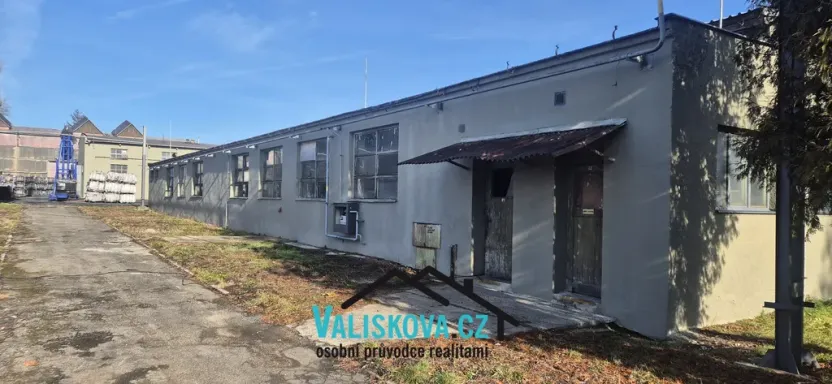 Pronájem výrobních prostor, Kojetín, 1200 m2