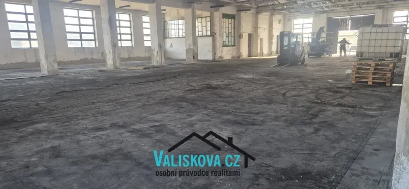 Pronájem výrobních prostor, Kojetín, 1200 m2