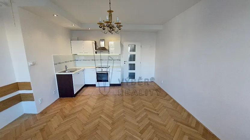 Prodej bytu 2+kk, Praha - Karlín, Sokolovská, 47 m2