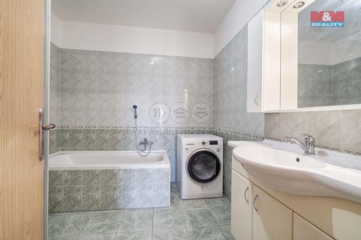 Prodej bytu 3+1, Turnov, Nádražní, 124 m2