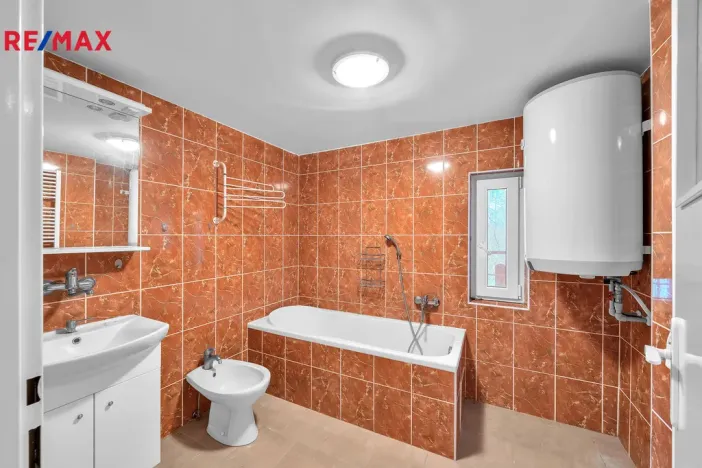 Prodej činžovního domu, Úpice, Regnerova, 410 m2