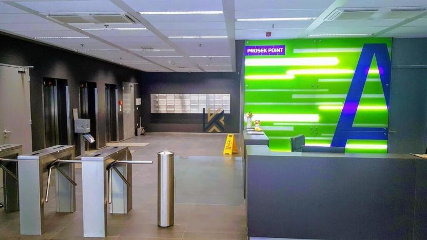 Pronájem kanceláře, Praha - Prosek, Prosecká, 839 m2