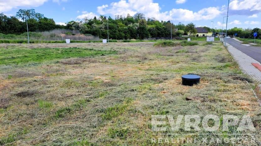 Prodej pozemku pro bydlení, Knovíz, Na Hrudném, 814 m2