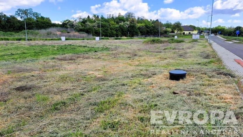 Prodej pozemku pro bydlení, Knovíz, Na Hrudném, 814 m2