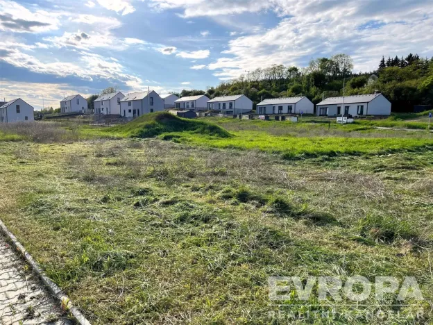 Prodej pozemku pro bydlení, Knovíz, 814 m2